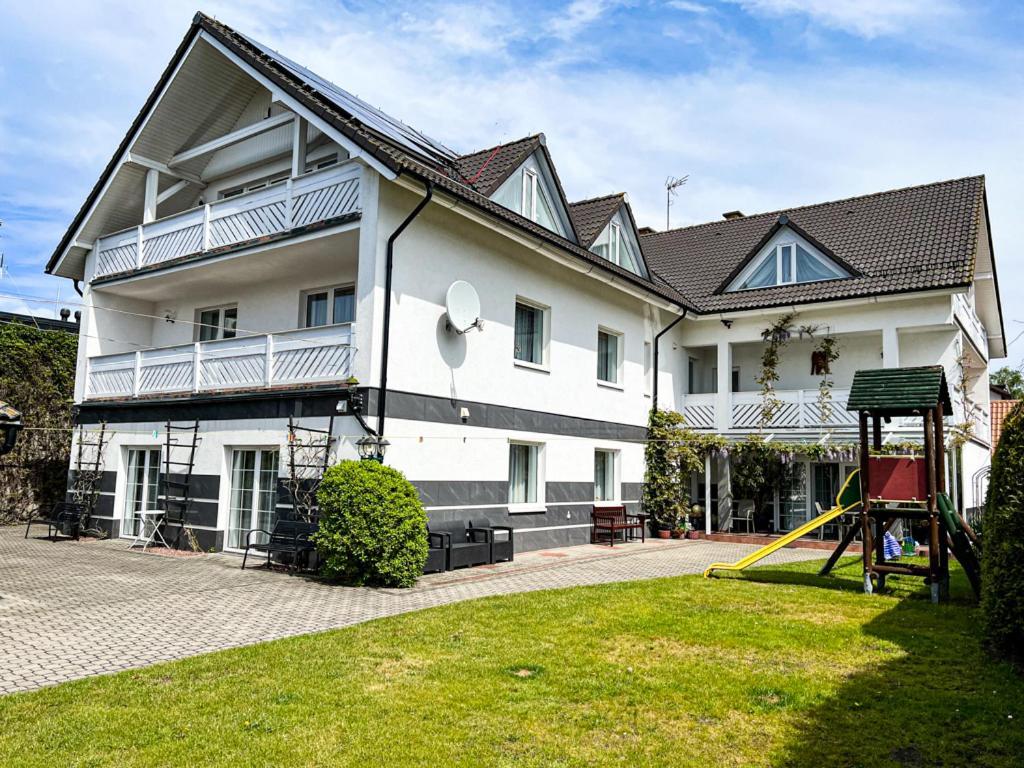 Villa Nadmorska Leba Centrum Екстер'єр фото